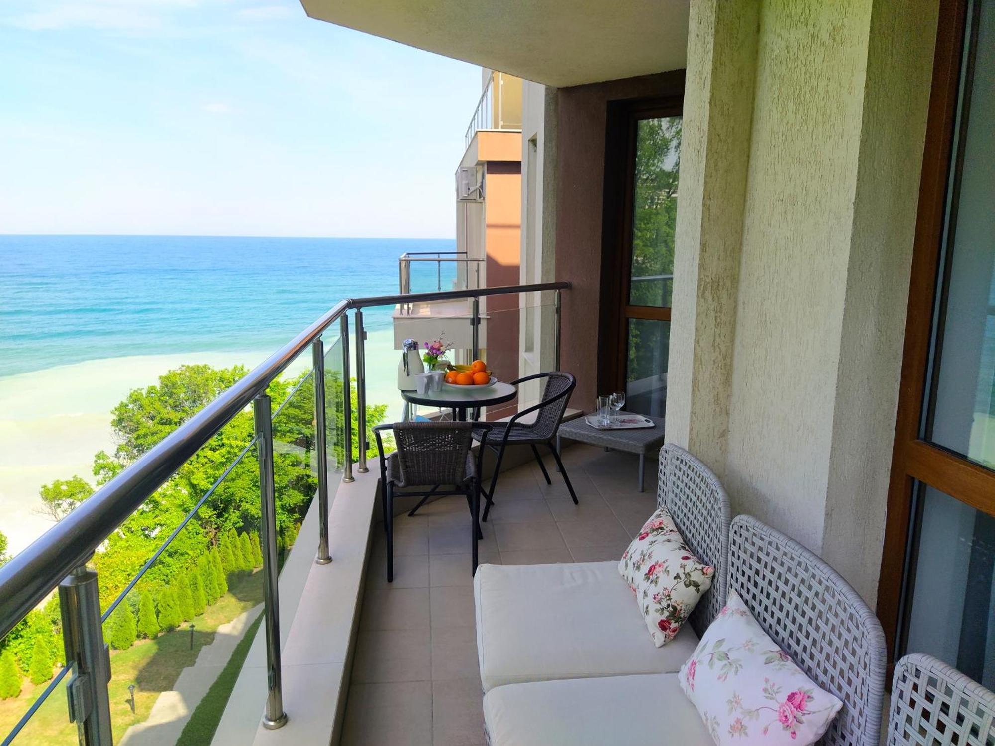 Апартаменти Бяла Клиф На Плажа - Apartments Byala Cliff First Line Eksteriør billede