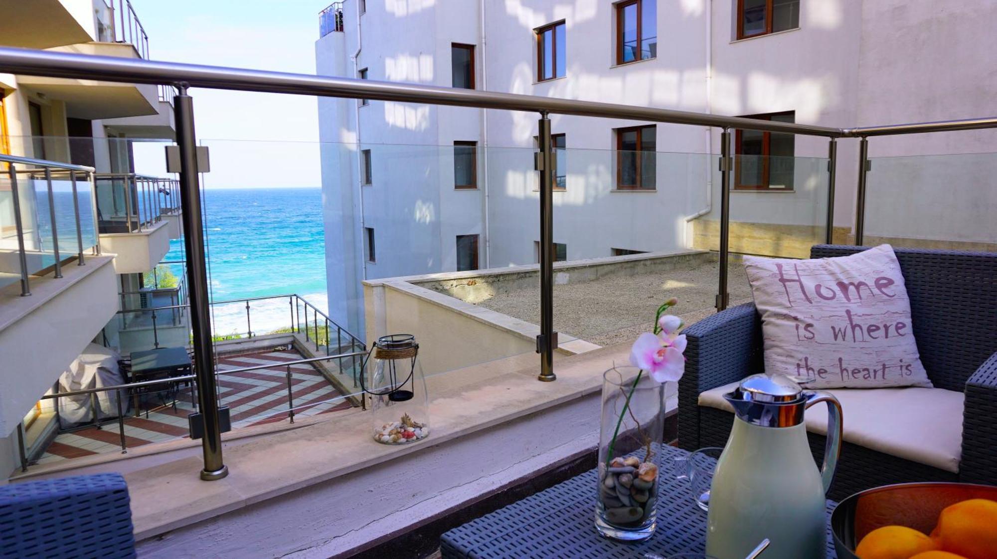 Апартаменти Бяла Клиф На Плажа - Apartments Byala Cliff First Line Eksteriør billede