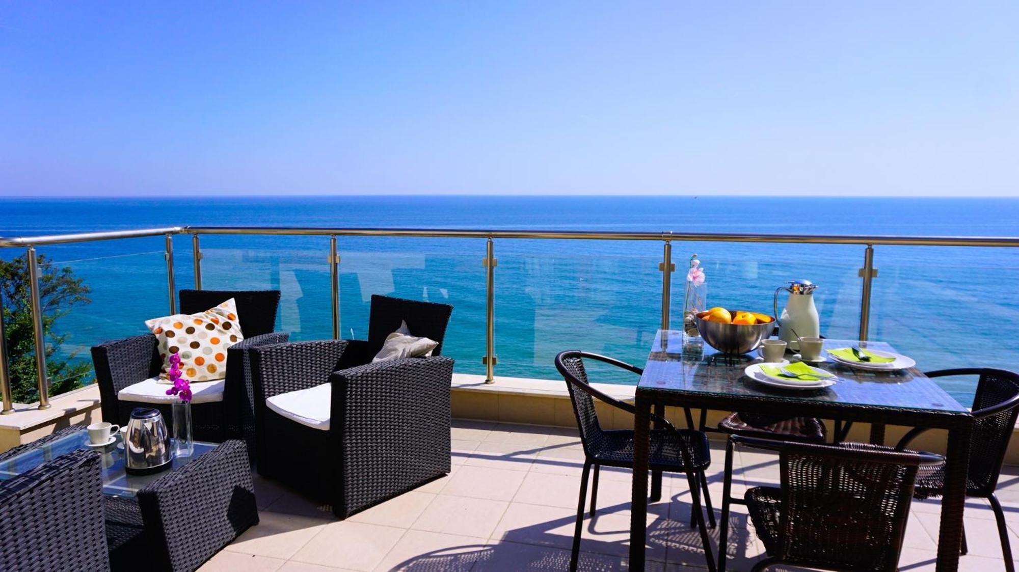 Апартаменти Бяла Клиф На Плажа - Apartments Byala Cliff First Line Eksteriør billede